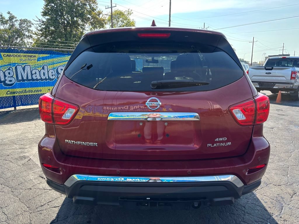 Used 2019 Nissan Pathfinder Platinum AWD/4WD image 3