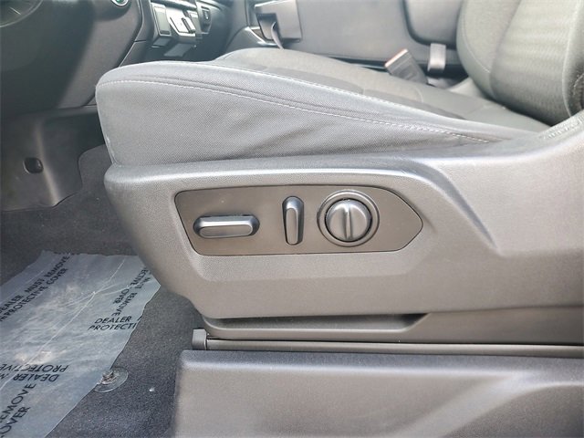 Used 2021 Chevrolet Silverado 1500 LT image 16