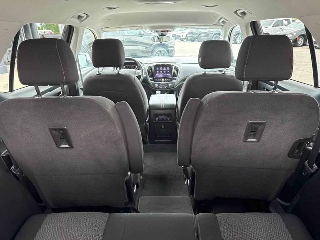 Used 2021 Chevrolet Traverse LT FWD image 18
