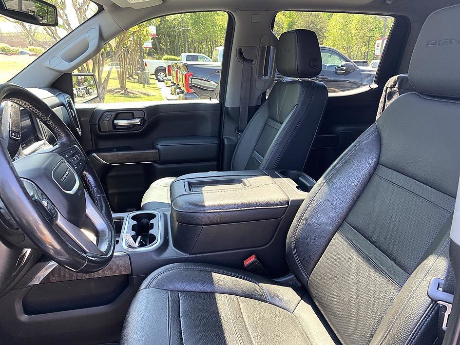Used 2021 GMC Sierra 1500 Denali w/ Denali Premium Package AWD/4WD image 11