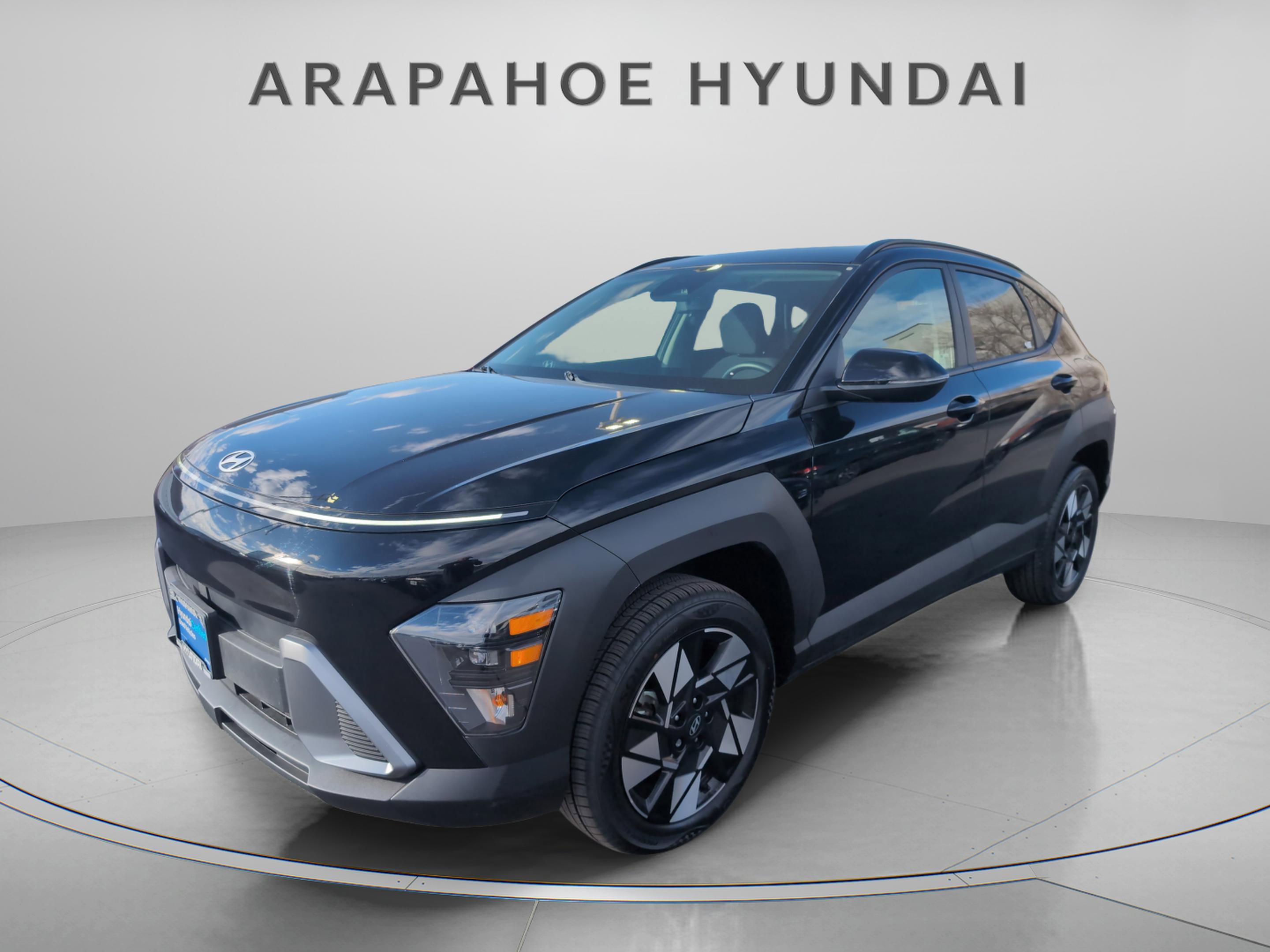 Used 2025 Hyundai Kona SEL image 1