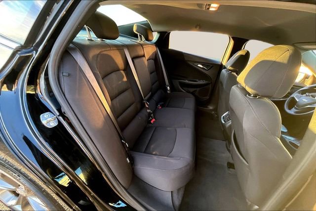 Used 2024 Chevrolet Malibu LT image 24