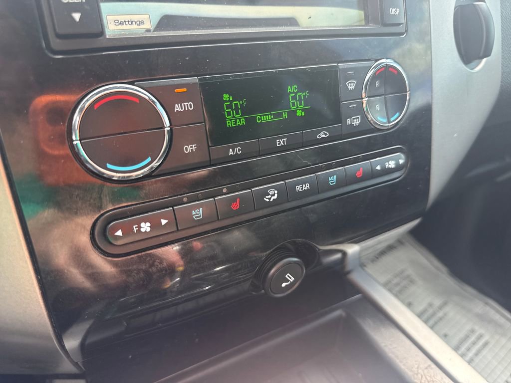 Used 2012 Ford Expedition Limited AWD/4WD image 37