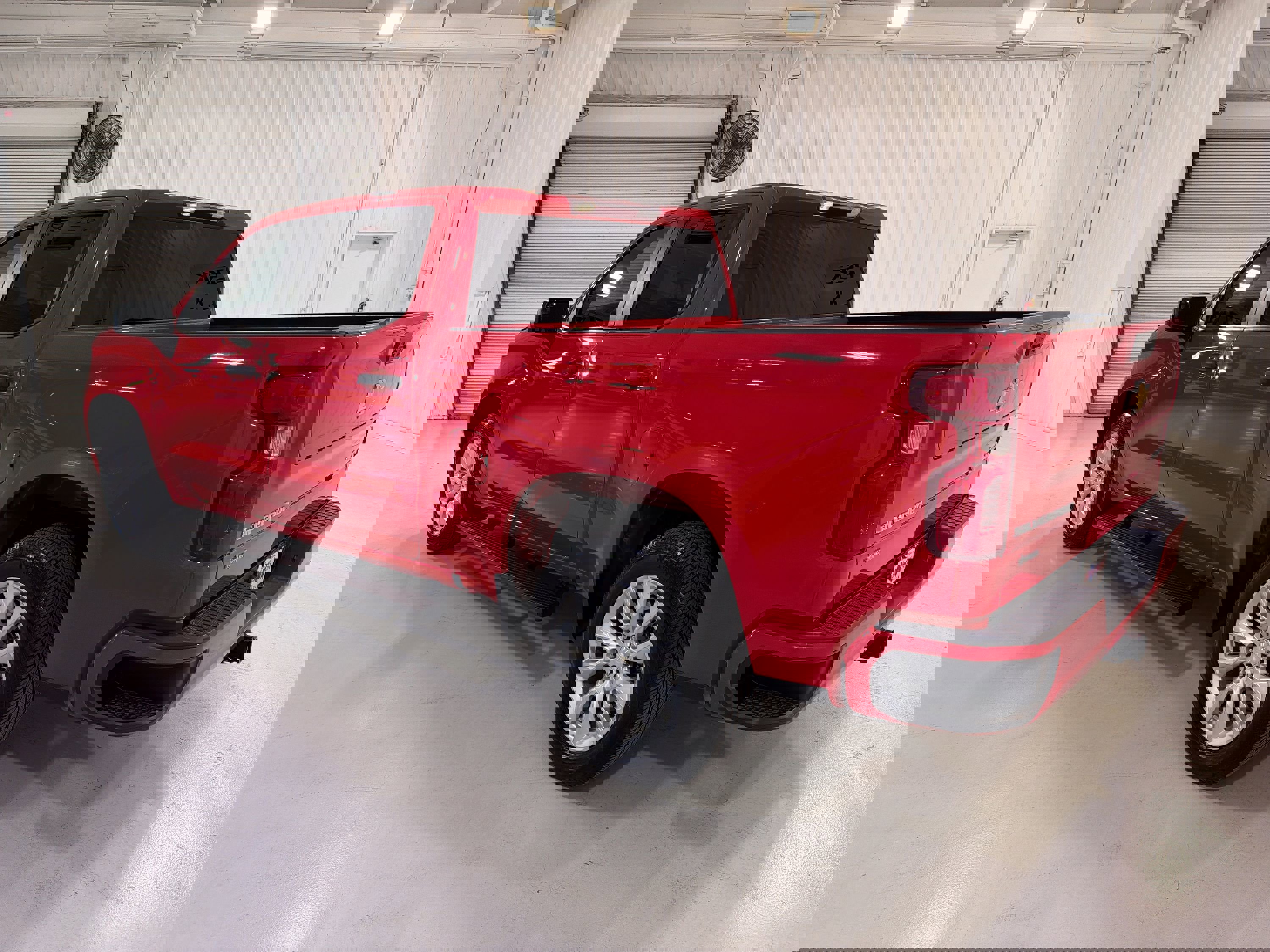 Used 2022 Chevrolet Silverado 1500 Custom image 24