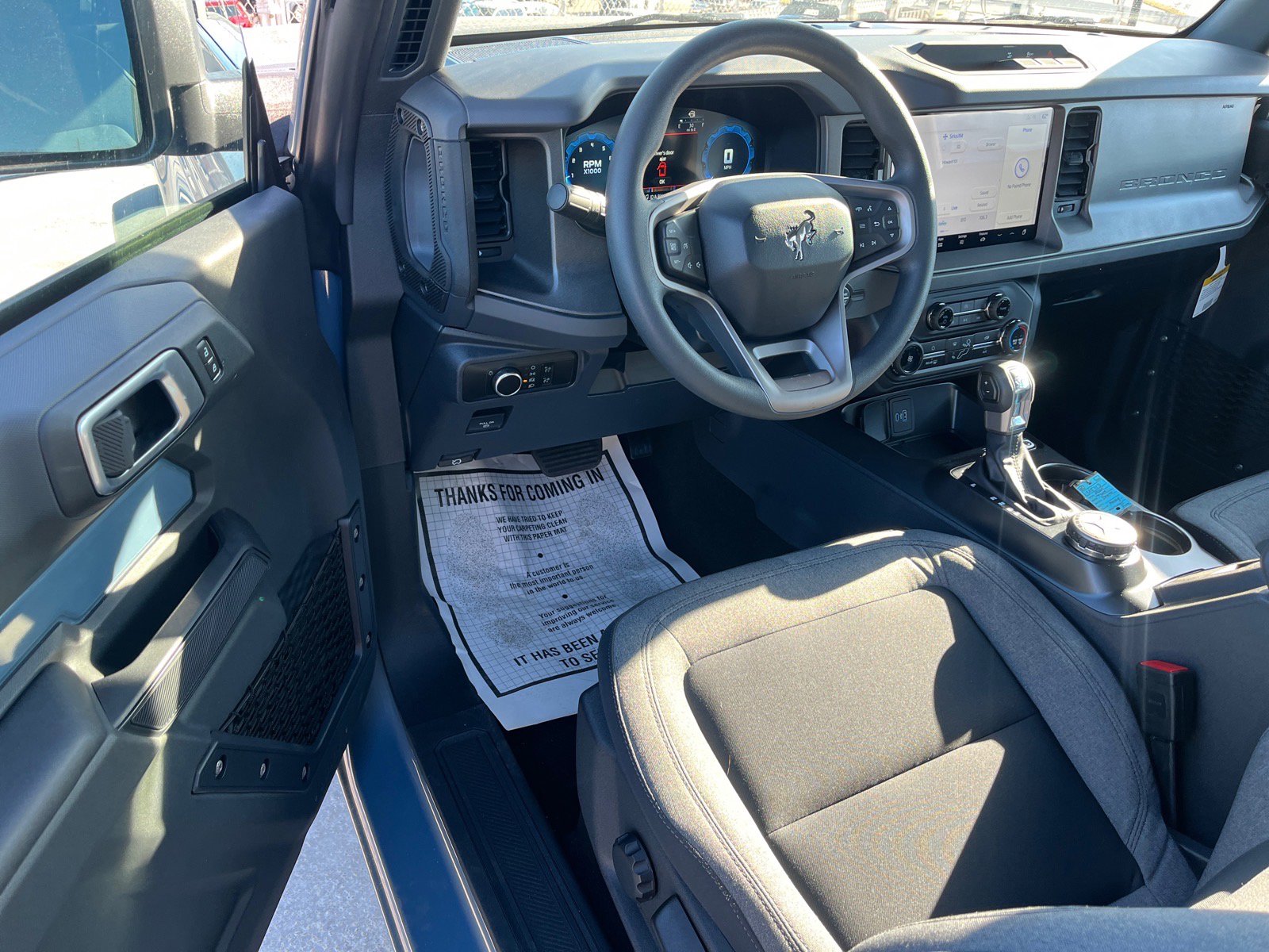 New 2025 Ford Bronco 2-Door AWD/4WD image 6