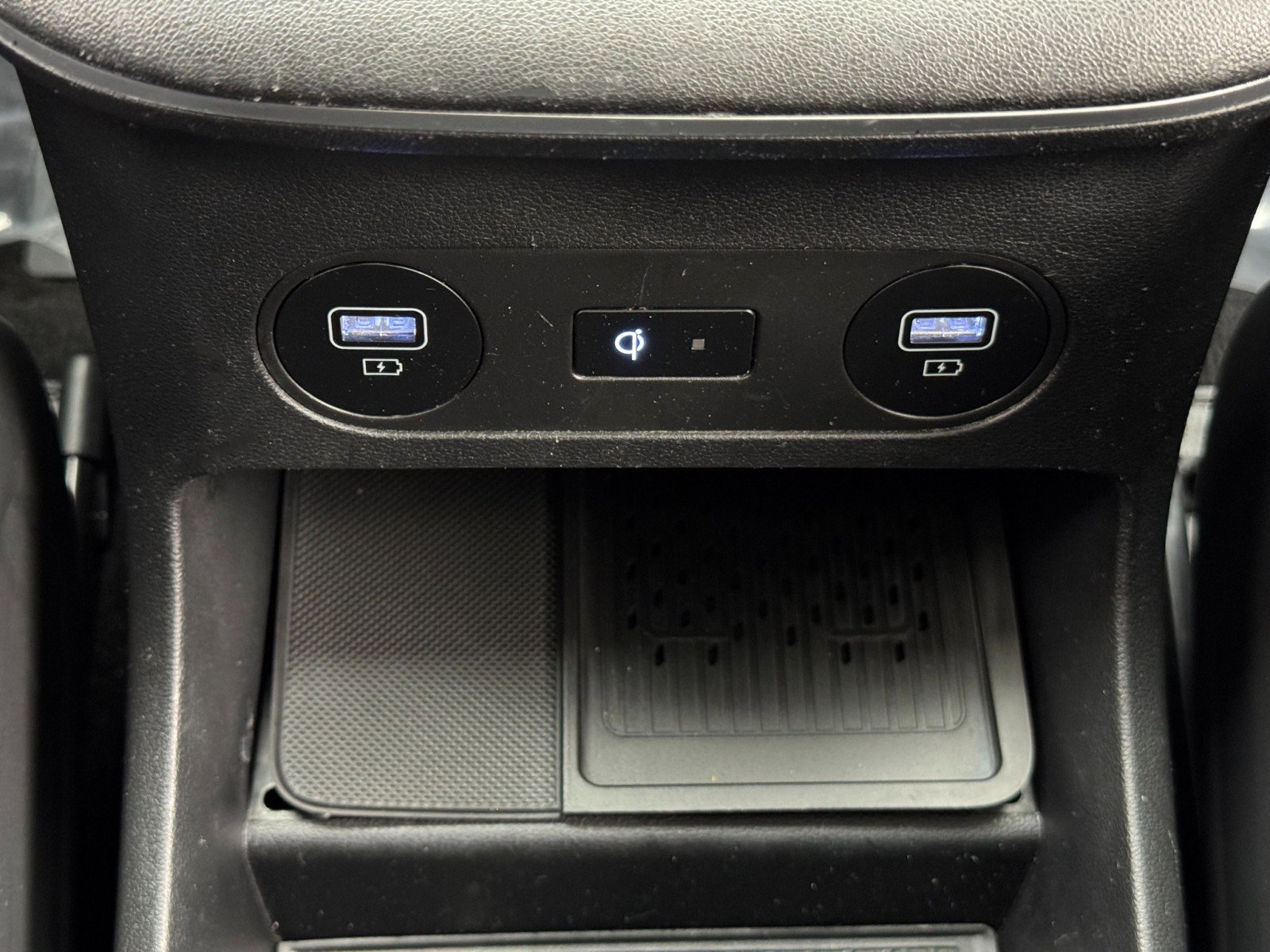 Used 2022 Hyundai Ioniq 5 Limited image 33