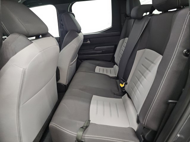 Certified 2025 Toyota Tacoma TRD Off-Road AWD/4WD image 30