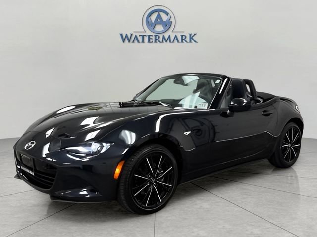Used 2025 MAZDA MX-5 Miata Grand Touring image 1