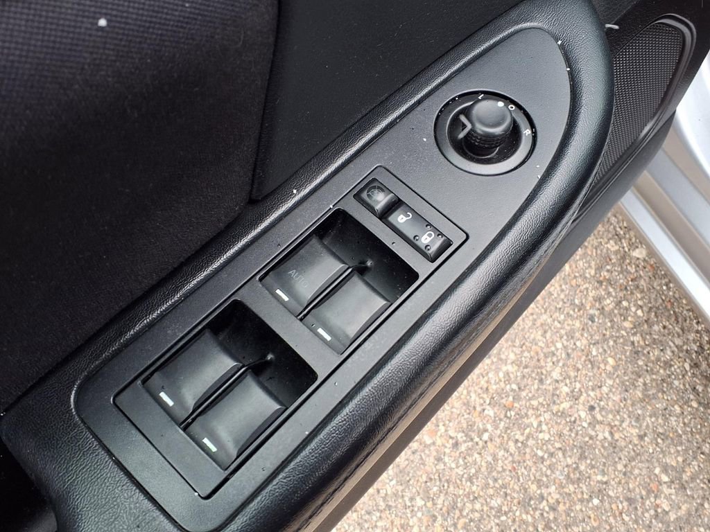 Used 2014 Chrysler 200 Touring w/ Cold Weather Group image 12