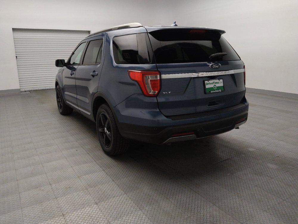 Used 2019 Ford Explorer XLT w/ Equipment Group 201A FWD image 5