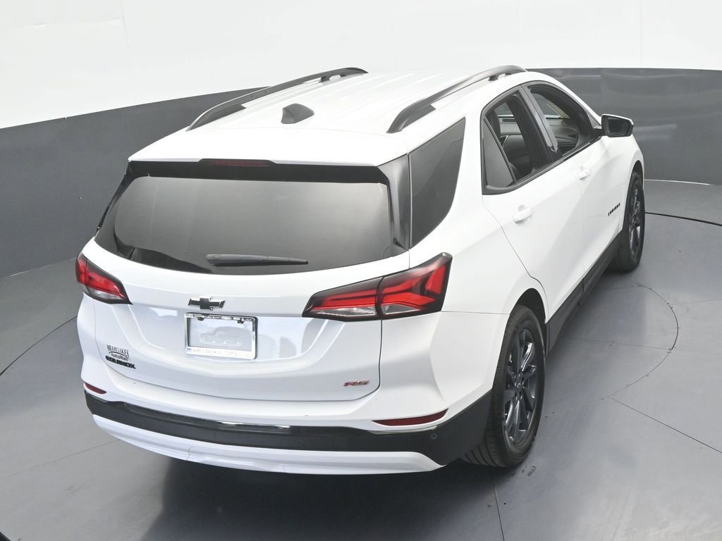 Used 2023 Chevrolet Equinox RS FWD image 46