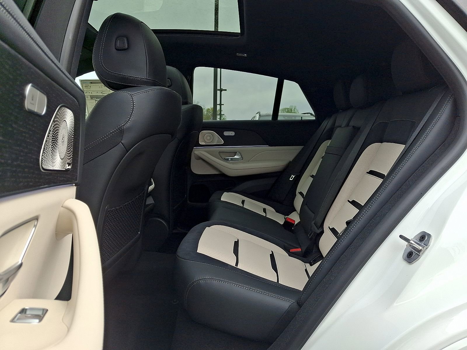 New 2026 Mercedes-Benz GLE 53 AMG 4MATIC Coupe image 6