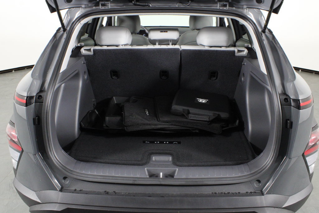 Certified 2027 Hyundai Kona SEL Sport FWD image 18