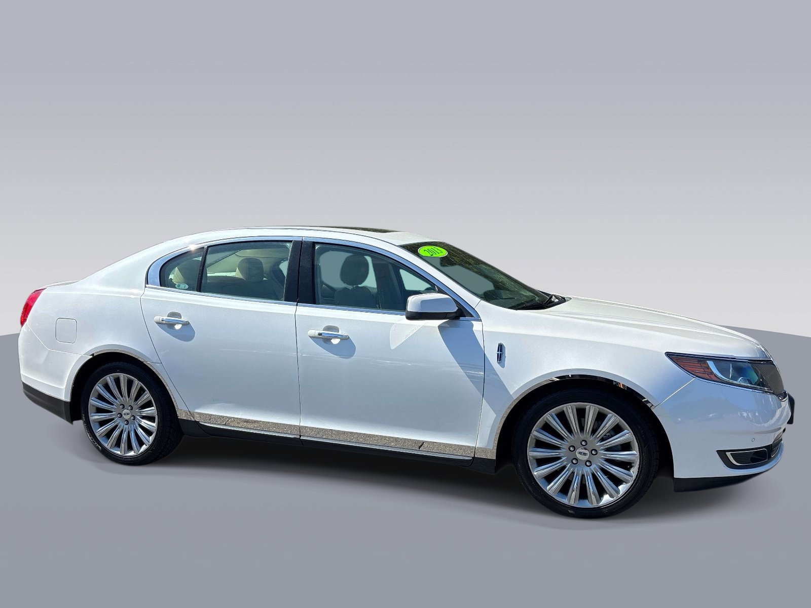 Used 2013 Lincoln MKS AWD image 2