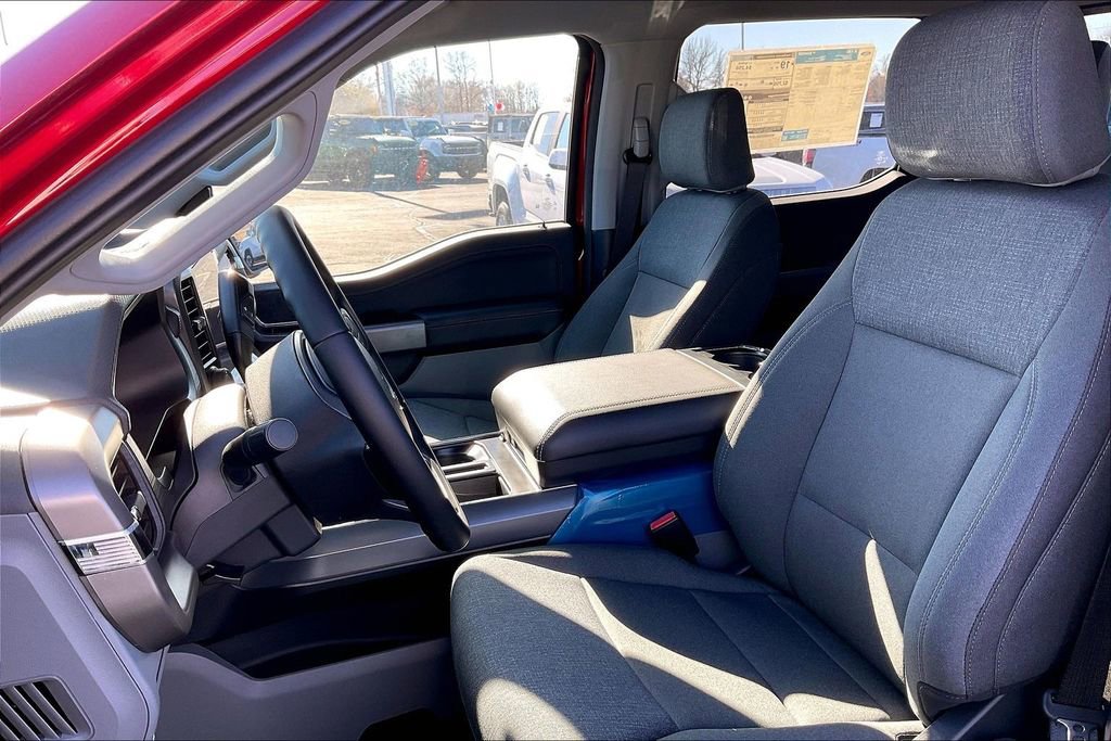 New 2025 Ford F150 XLT w/ Equipment Group 302A MID image 9