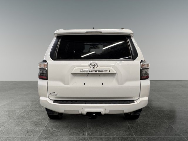 Used 2023 Toyota 4Runner SR5 Premium w/ Moonroof Package AWD/4WD image 26