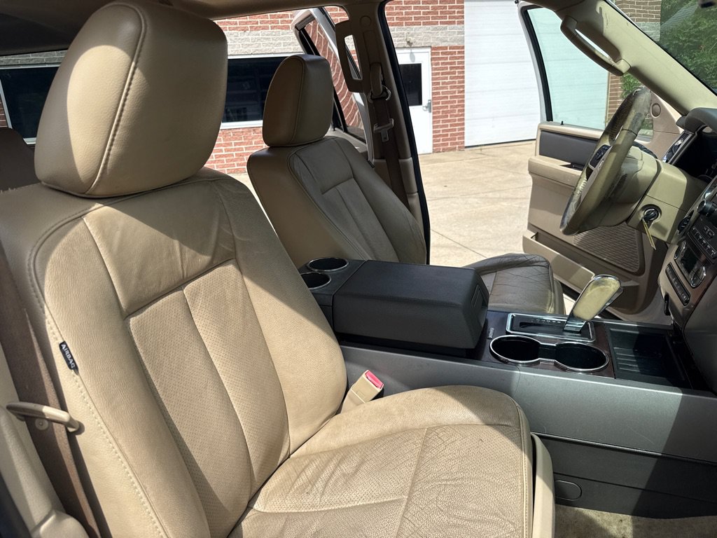 Used 2013 Ford Expedition EL XLT AWD/4WD image 14