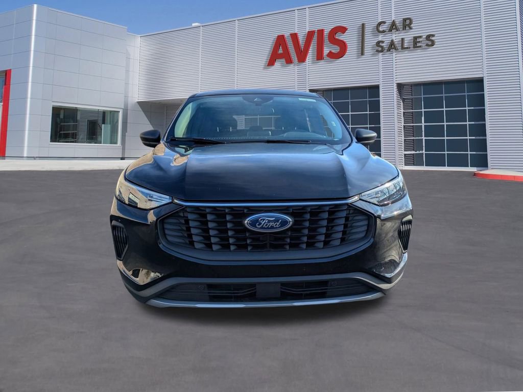 Used 2025 Ford Escape Active image 2