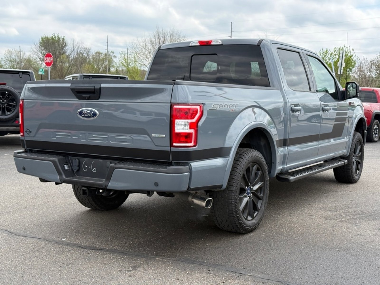 Used 2019 Ford F150 XLT w/ Equipment Group 302A Luxury AWD/4WD image 8