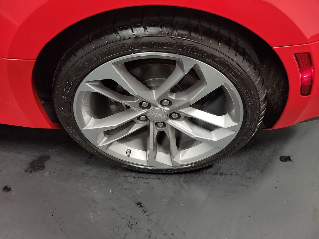 Used 2022 Chevrolet Camaro LT image 10