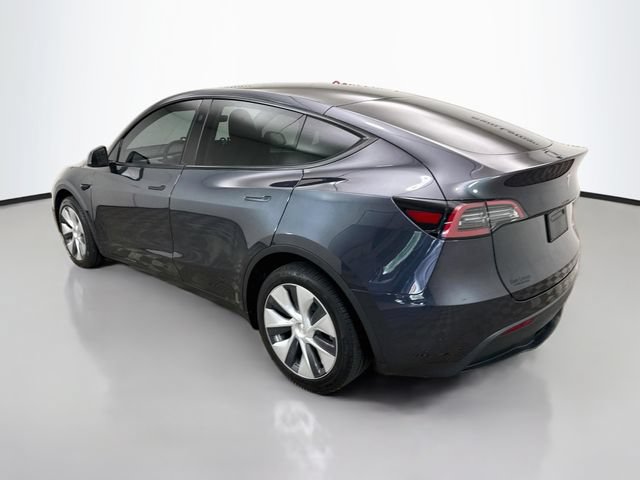 Used 2024 Tesla Model Y Long Range AWD/4WD image 5