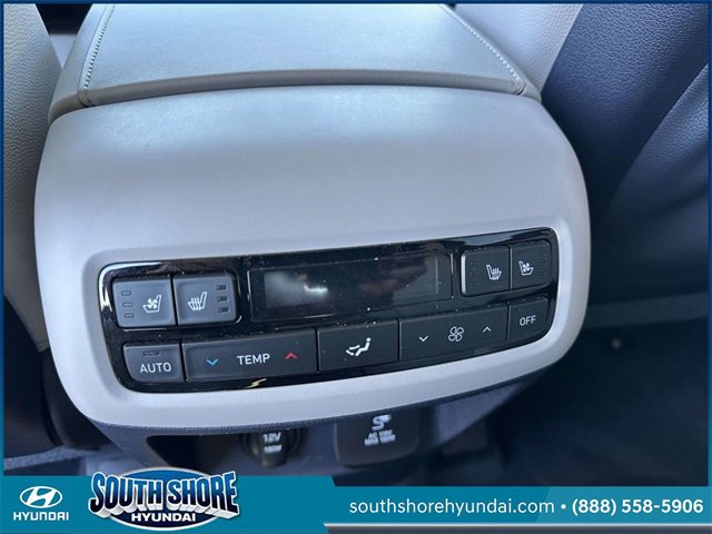 Used 2023 Hyundai Palisade Limited image 14