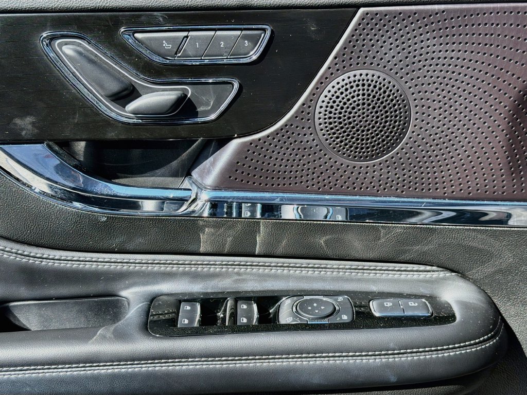 Used 2024 Lincoln Corsair FWD image 22