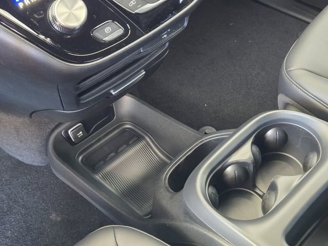 New 2026 Chrysler Voyager LX image 16