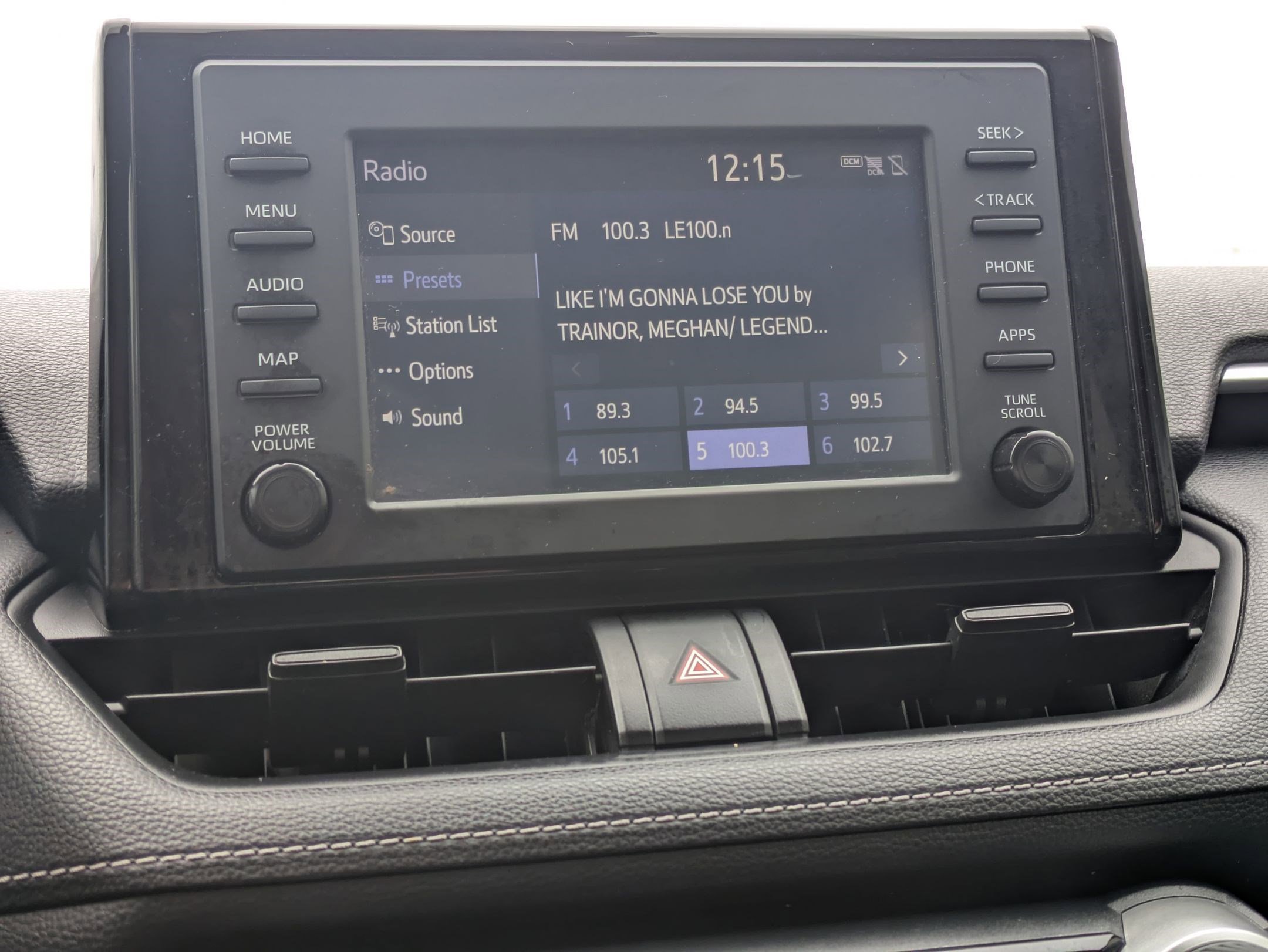 Used 2017 Subaru Outback 2.5i Premium image 25