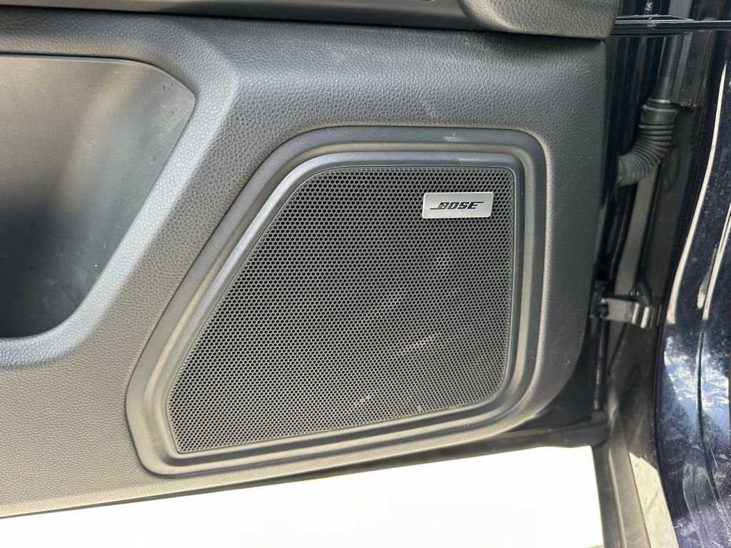 Certified 2023 Porsche Macan AWD/4WD image 22