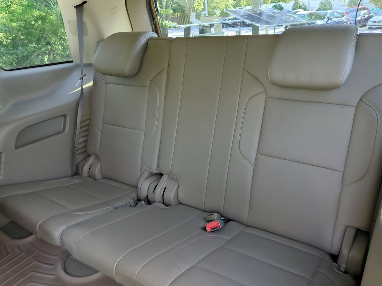 Used 2017 Chevrolet Tahoe LT RWD image 19