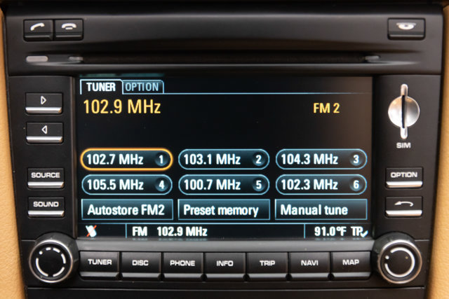 Used 2010 Porsche 911 Carrera RWD image 75