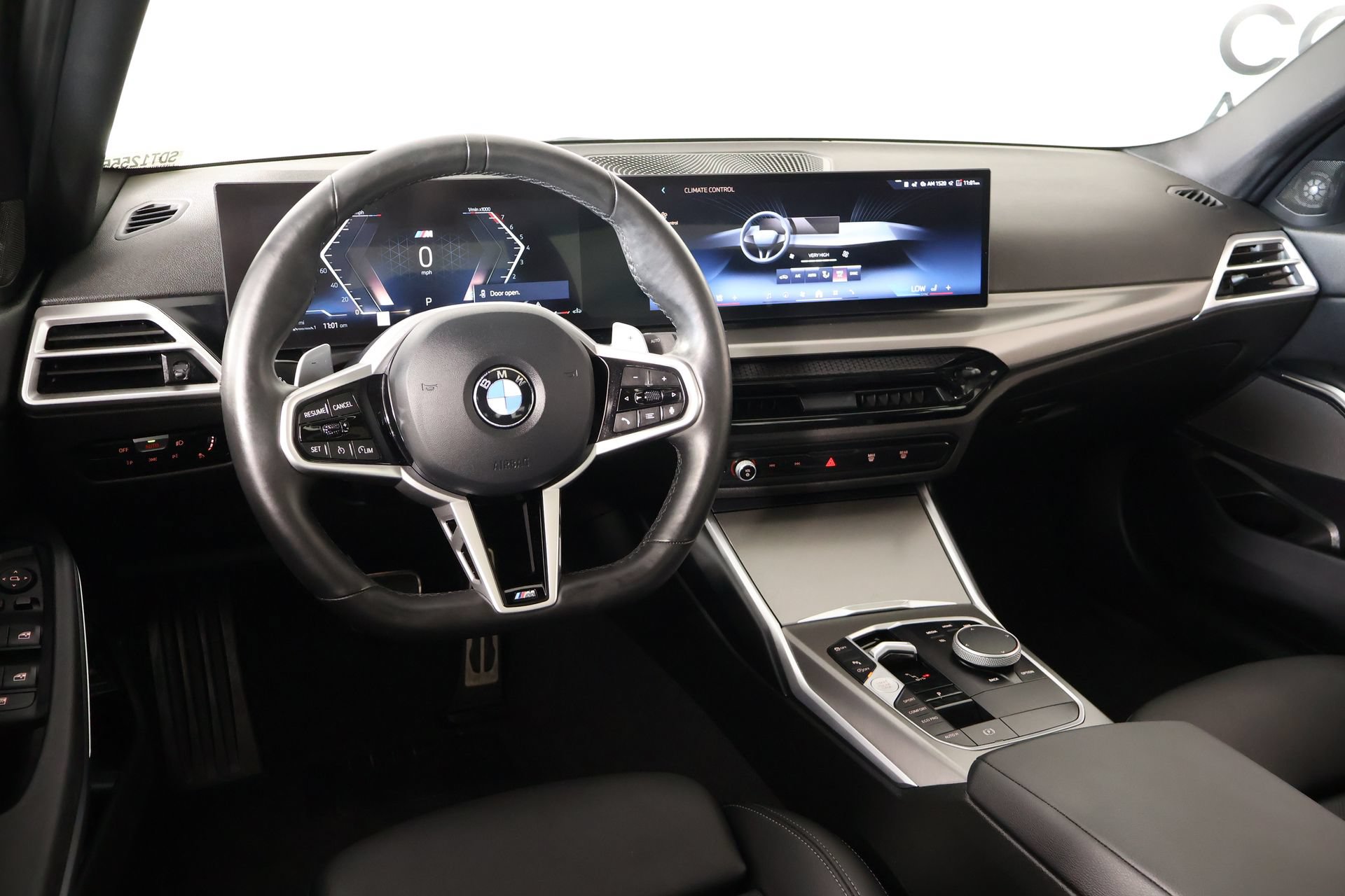 Used 2025 BMW 330i xDrive Sedan w/ M Sport Package AWD/4WD image 2