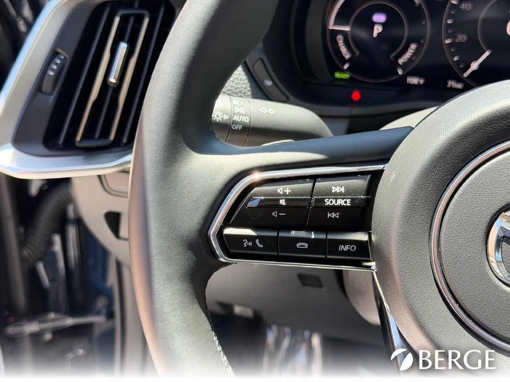 New 2026 MAZDA CX-90 Plug-In Hybrid w/ Preferred AWD/4WD image 17