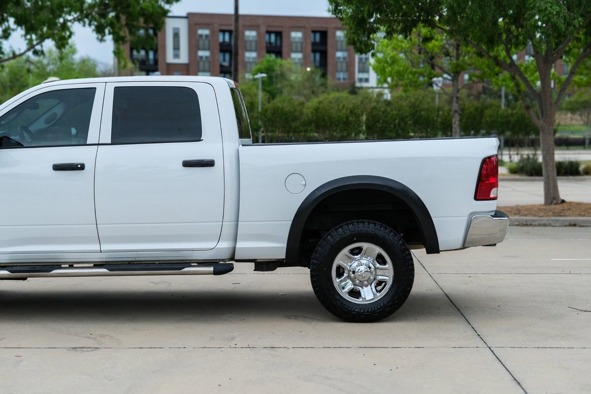 Used 2018 RAM 2500 Tradesman w/ Chrome Appearance Group AWD/4WD image 12