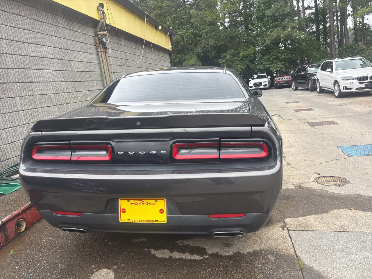 Used 2021 Dodge Challenger SXT RWD image 7
