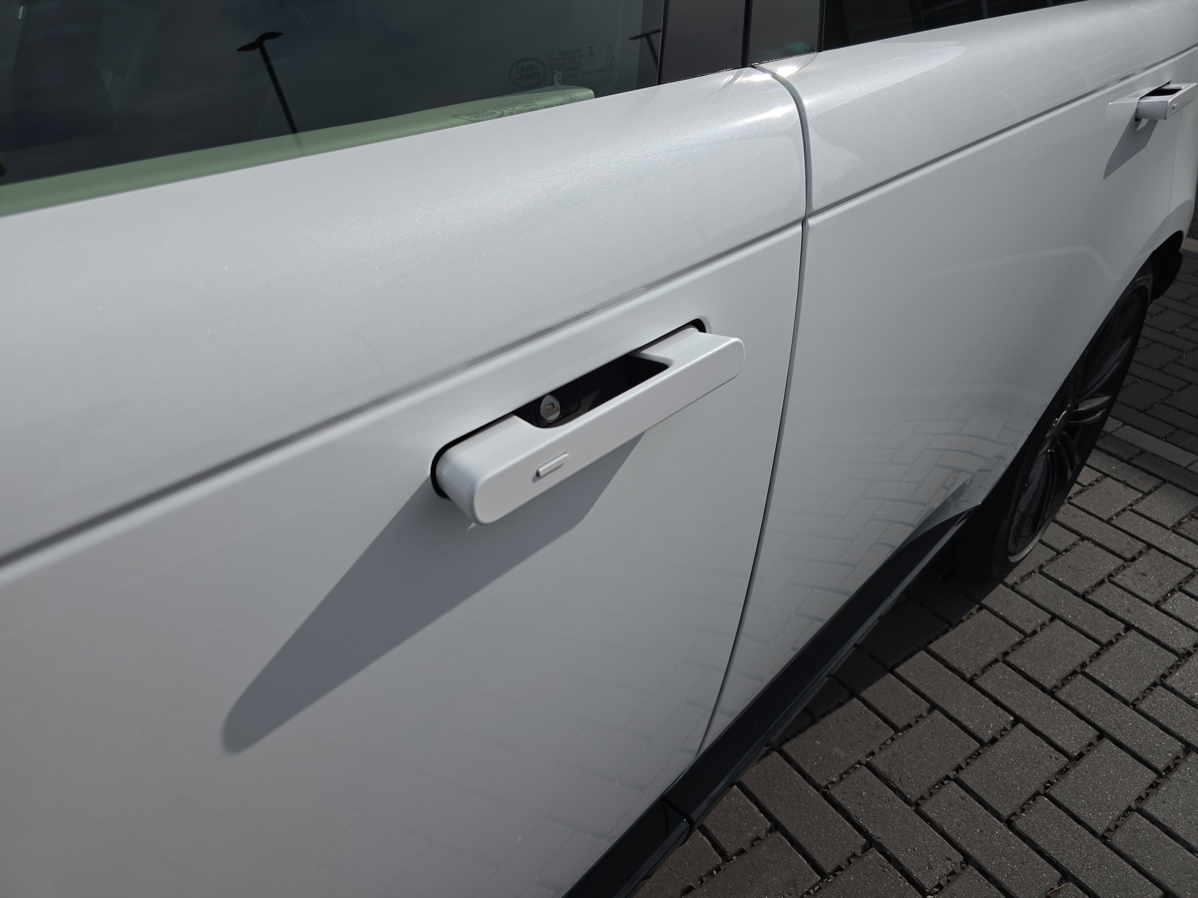 Certified 2024 Land Rover Range Rover Long Wheelbase Autobiography image 13