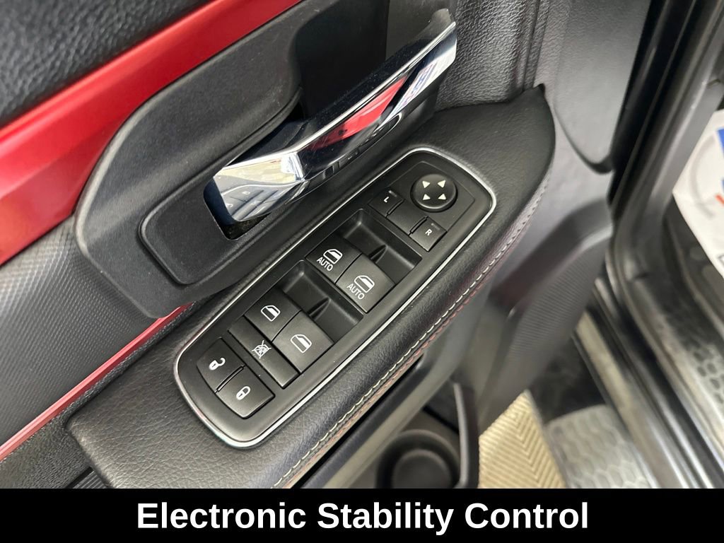 Used 2016 RAM 1500 Rebel image 16