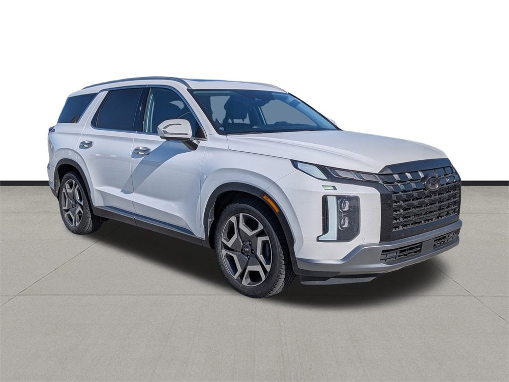 Used 2023 Hyundai Palisade Limited w/ Cargo Package image 3