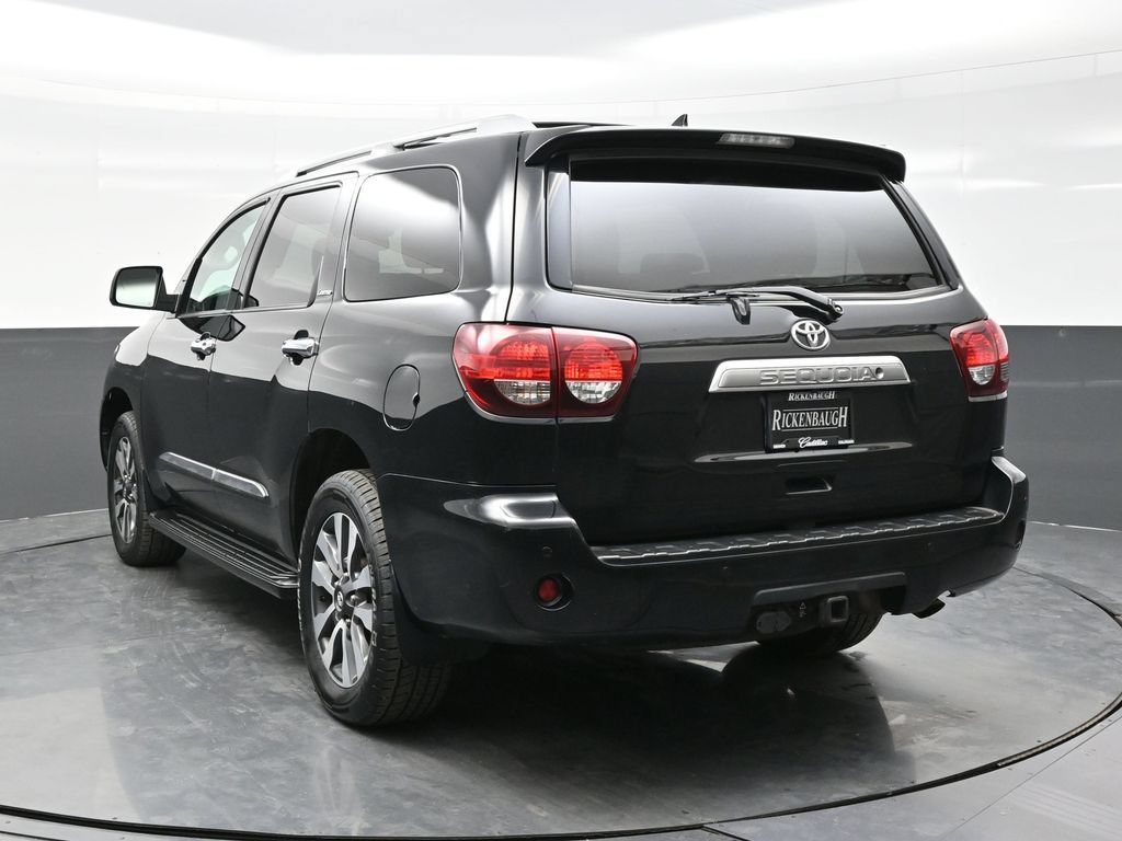 Used 2018 Toyota Sequoia Limited w/ Safety & Convenience Package AWD/4WD image 5