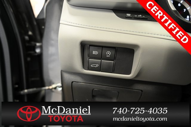Certified 2023 Toyota Highlander XLE image 27