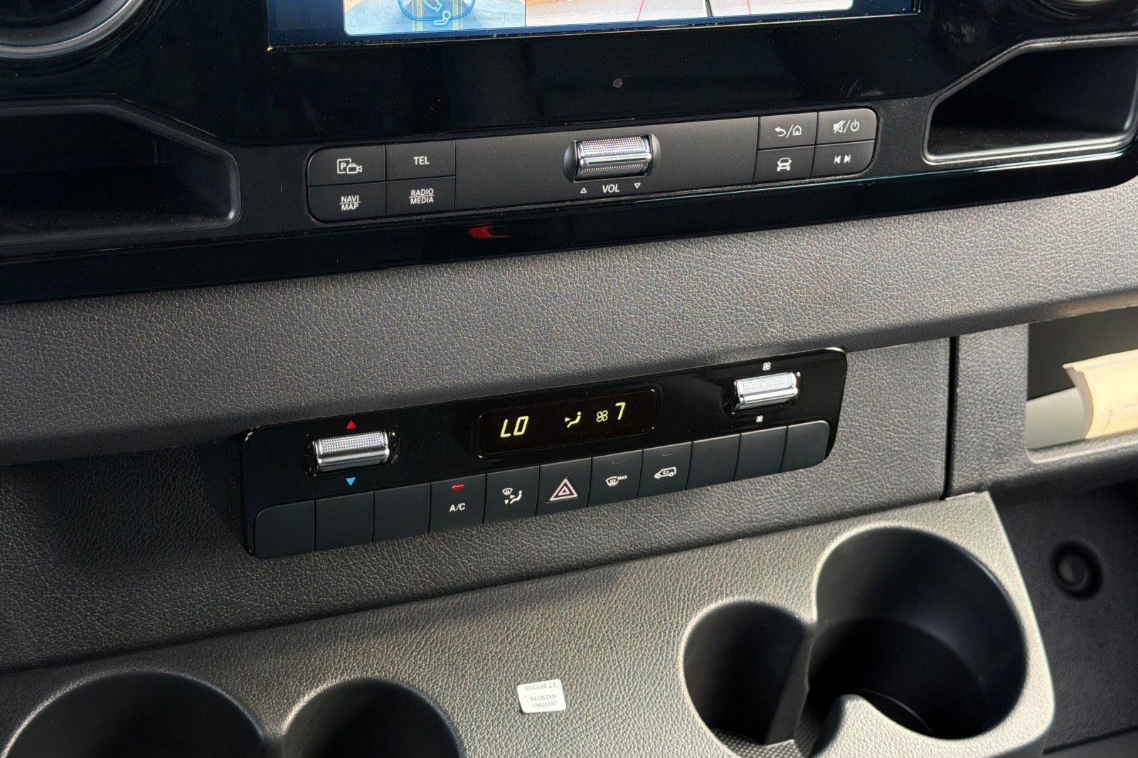 New 2025 Mercedes-Benz Sprinter 2500 image 15