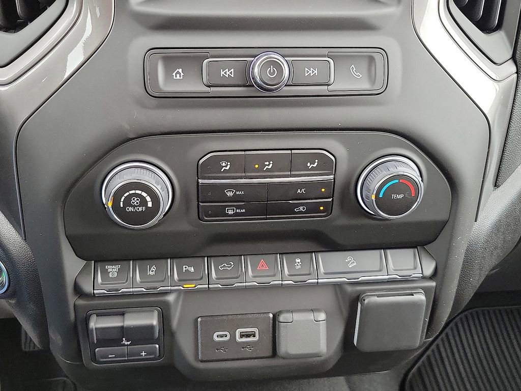 New 2025 Chevrolet Silverado 2500 Custom w/ Custom Value Package image 18