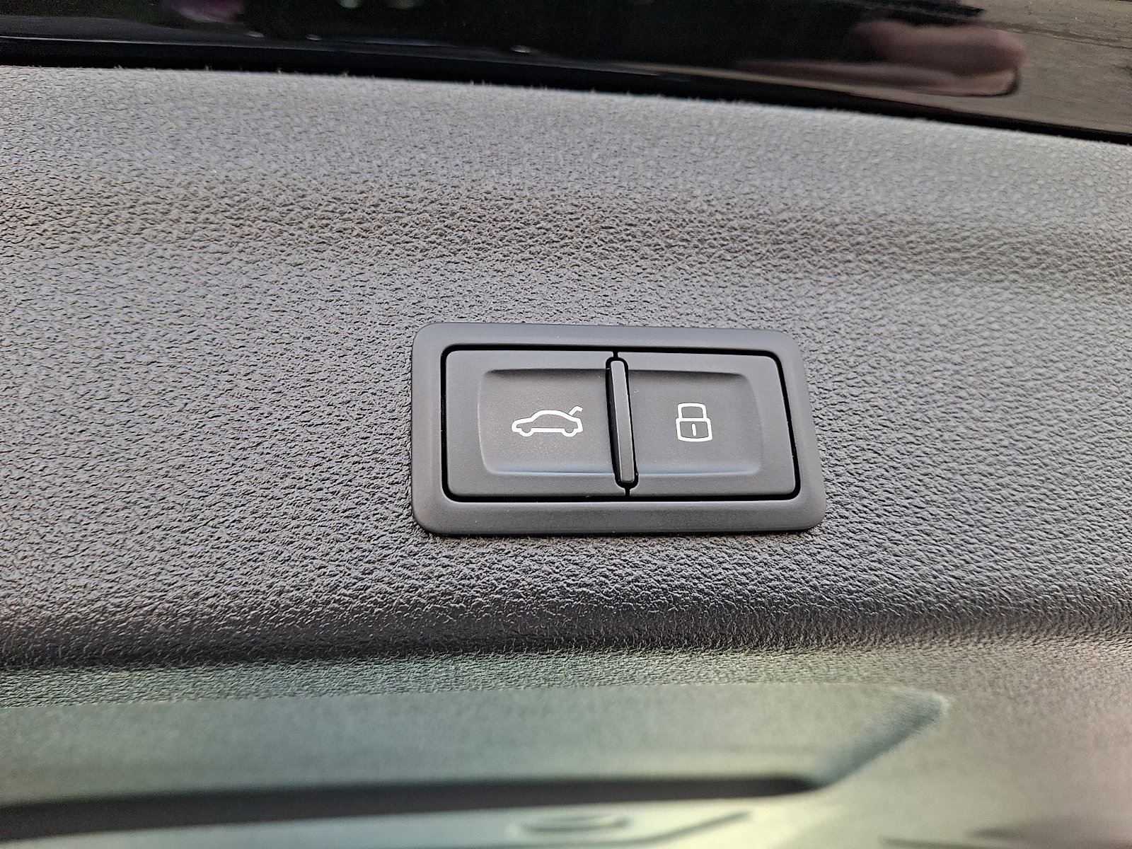 Used 2020 Audi A6 3.0T allroad Premium Plus w/ Audi Side Assist Package image 32