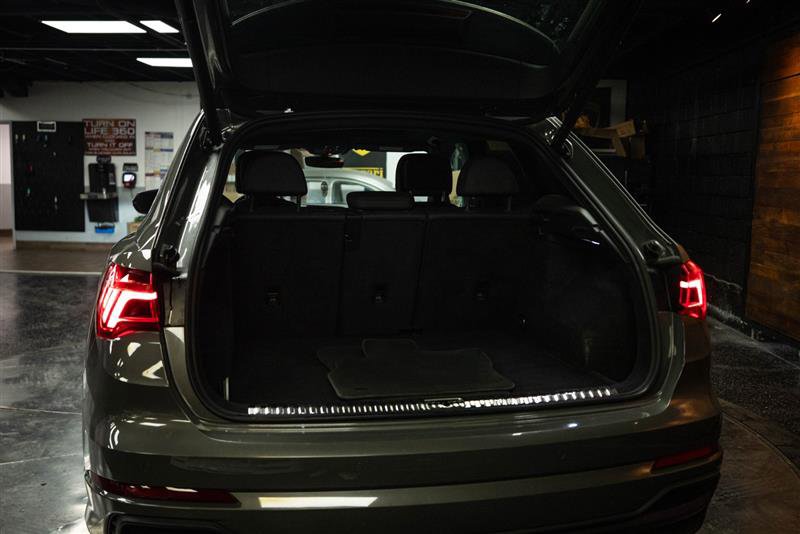 Used 2023 Audi Q3 2.0T Premium AWD/4WD image 7