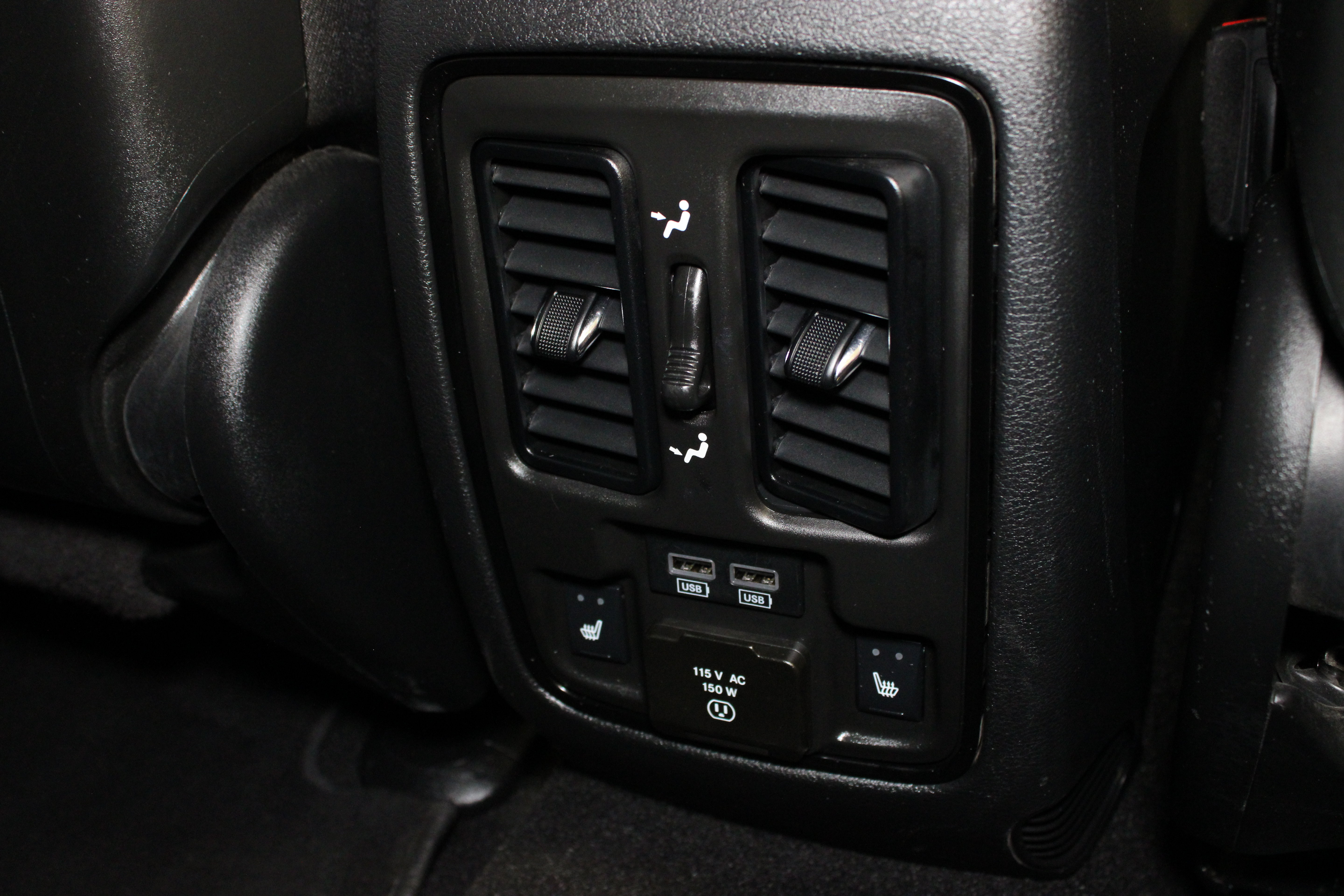 Used 2023 Dodge Durango GT RWD image 18