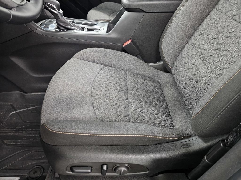 Used 2024 Chevrolet Equinox LT w/ LPO, Floor Liner Package AWD/4WD image 14