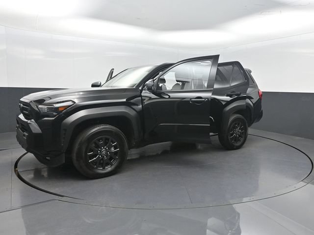 Used 2025 Toyota 4Runner SR5 AWD/4WD image 30