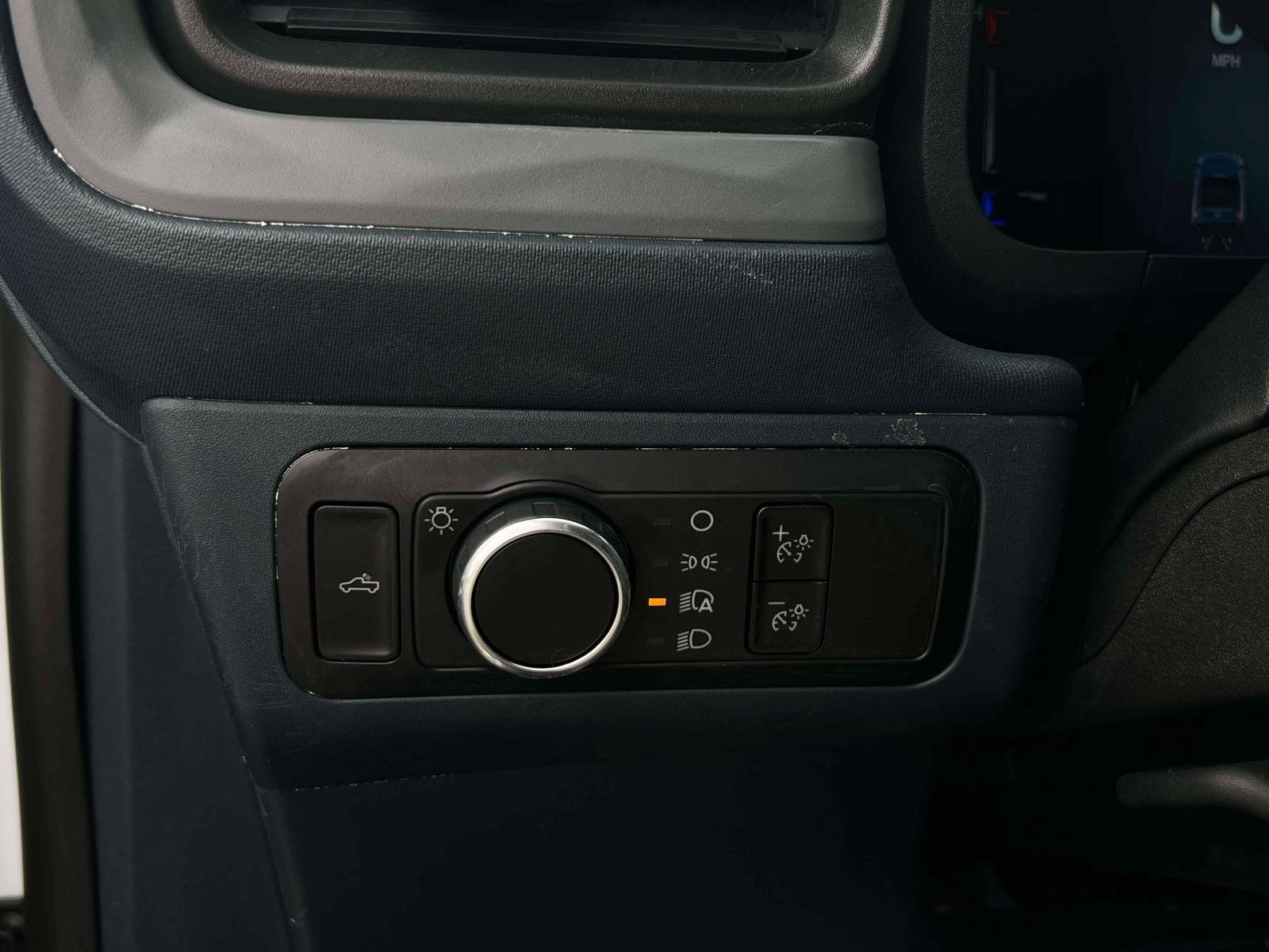 Used 2025 Ford Maverick XL w/ Equipment Group 102A image 18