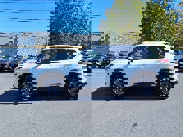 New 2026 Nissan Rogue SV image 2